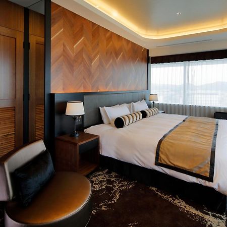 Hotel Monterey Himeji Eksteriør billede