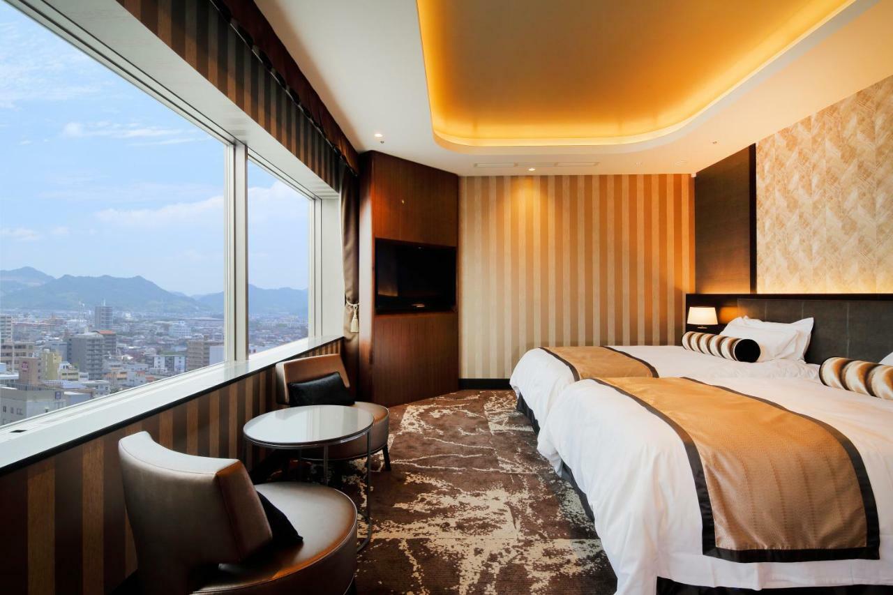Hotel Monterey Himeji Eksteriør billede